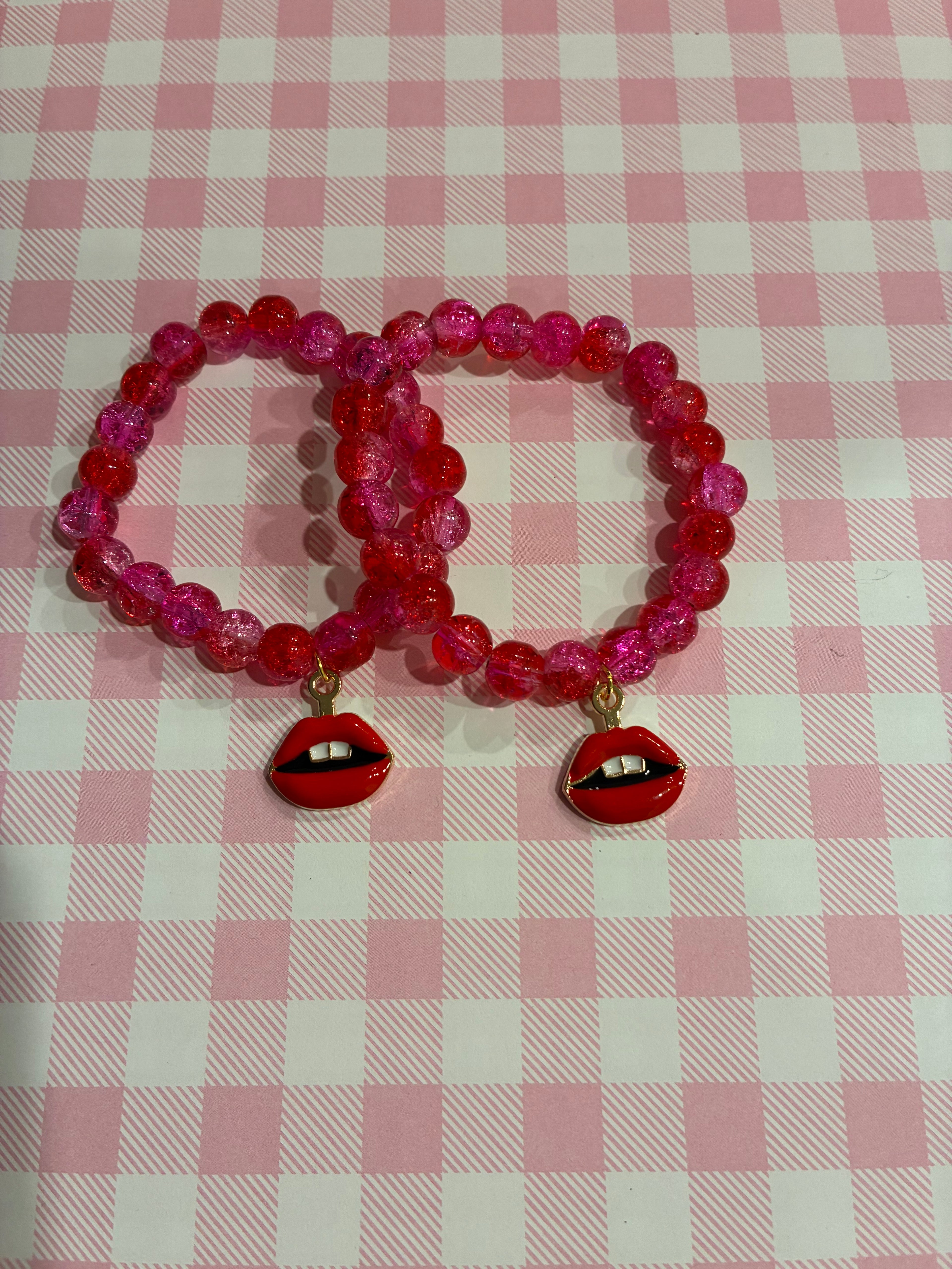 Valentine’s Kiss Beaded Bracelet